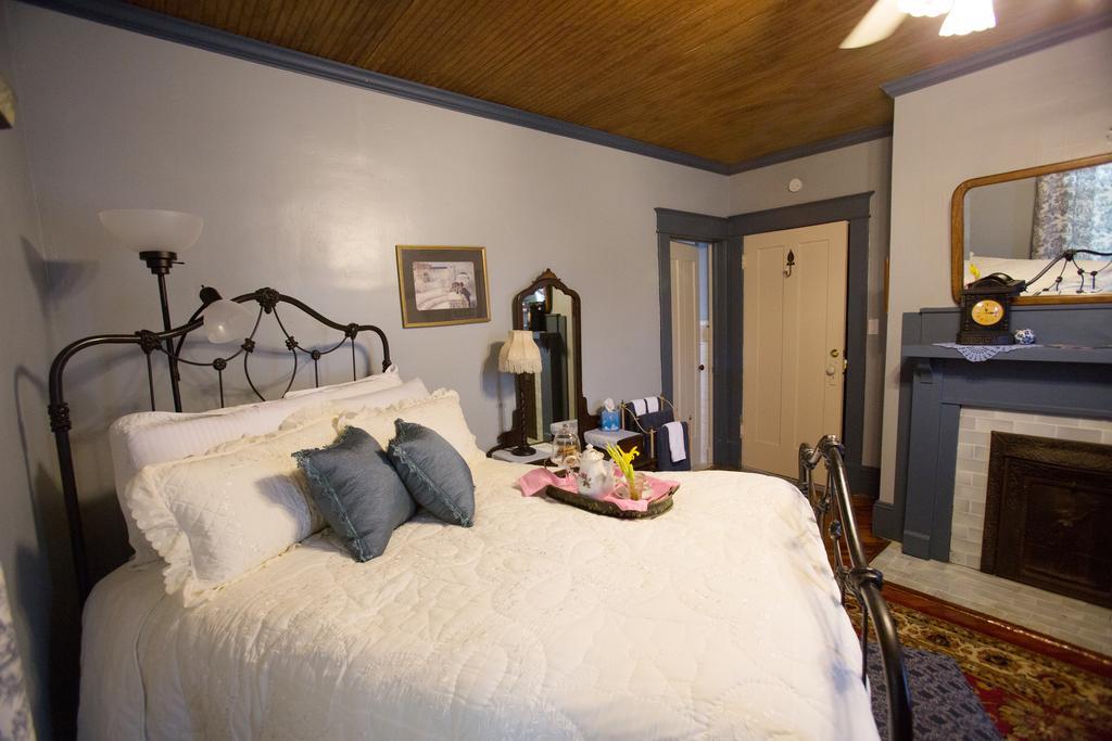 Bees B & B-V Mount Airy Kamer foto